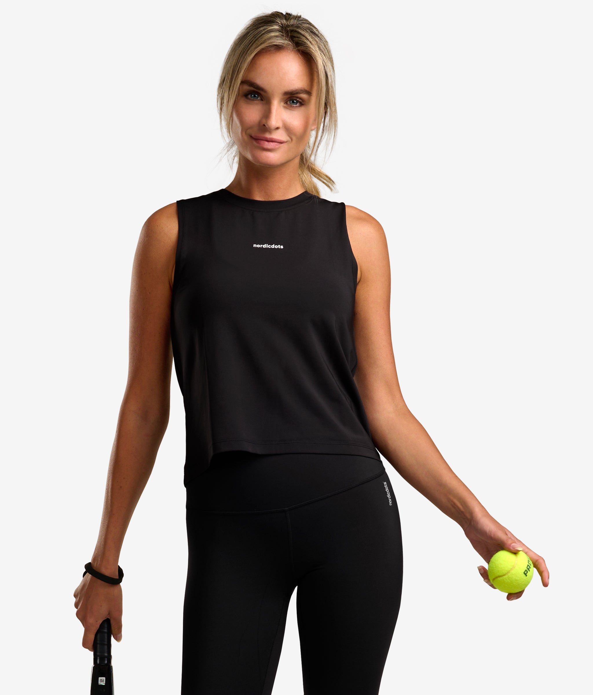 nordicdots tank top black women tennis padel eco-friendly apparel
