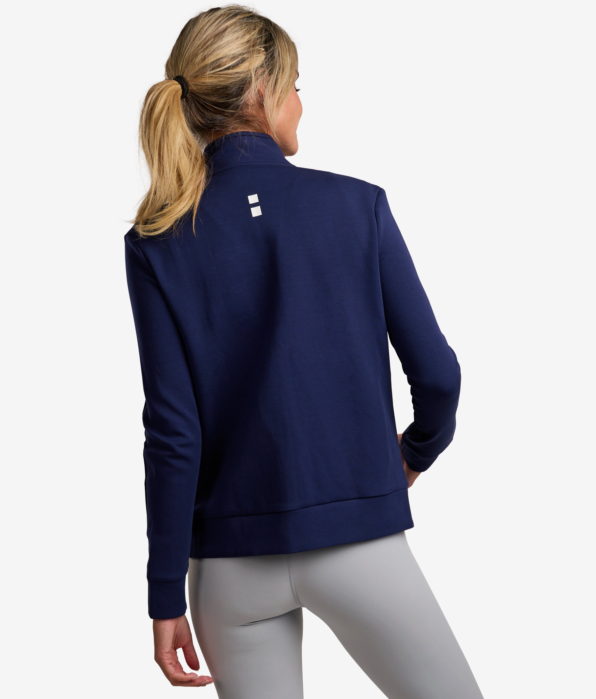 nordicdots tennis jacket in beautiful navy blue color