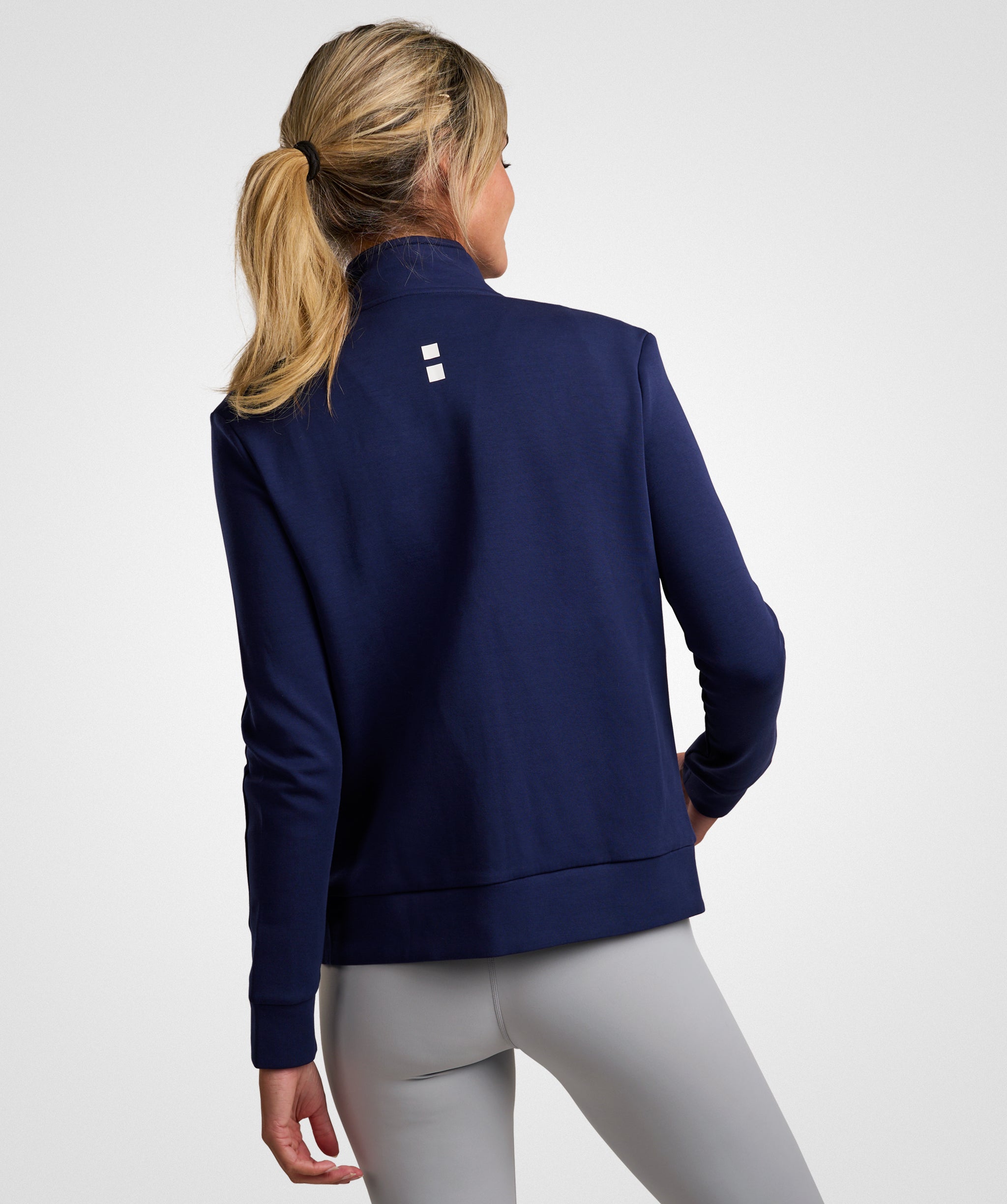 nordicdots women's navy jacket tennis padel fitness everyday outfit nordicdots.com