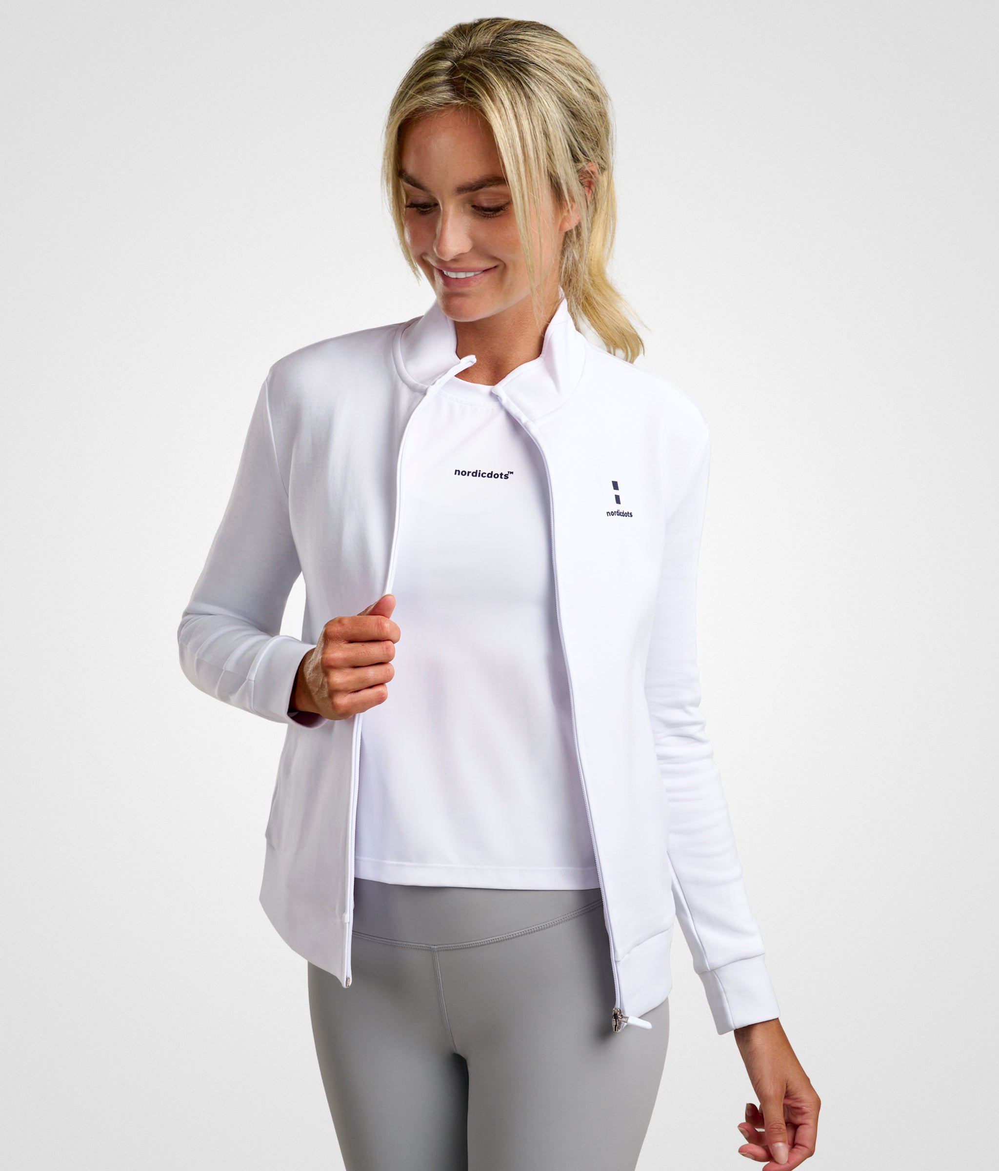 nordicdots women's white jacket tennis padel fitness everyday outfit nordicdots.com