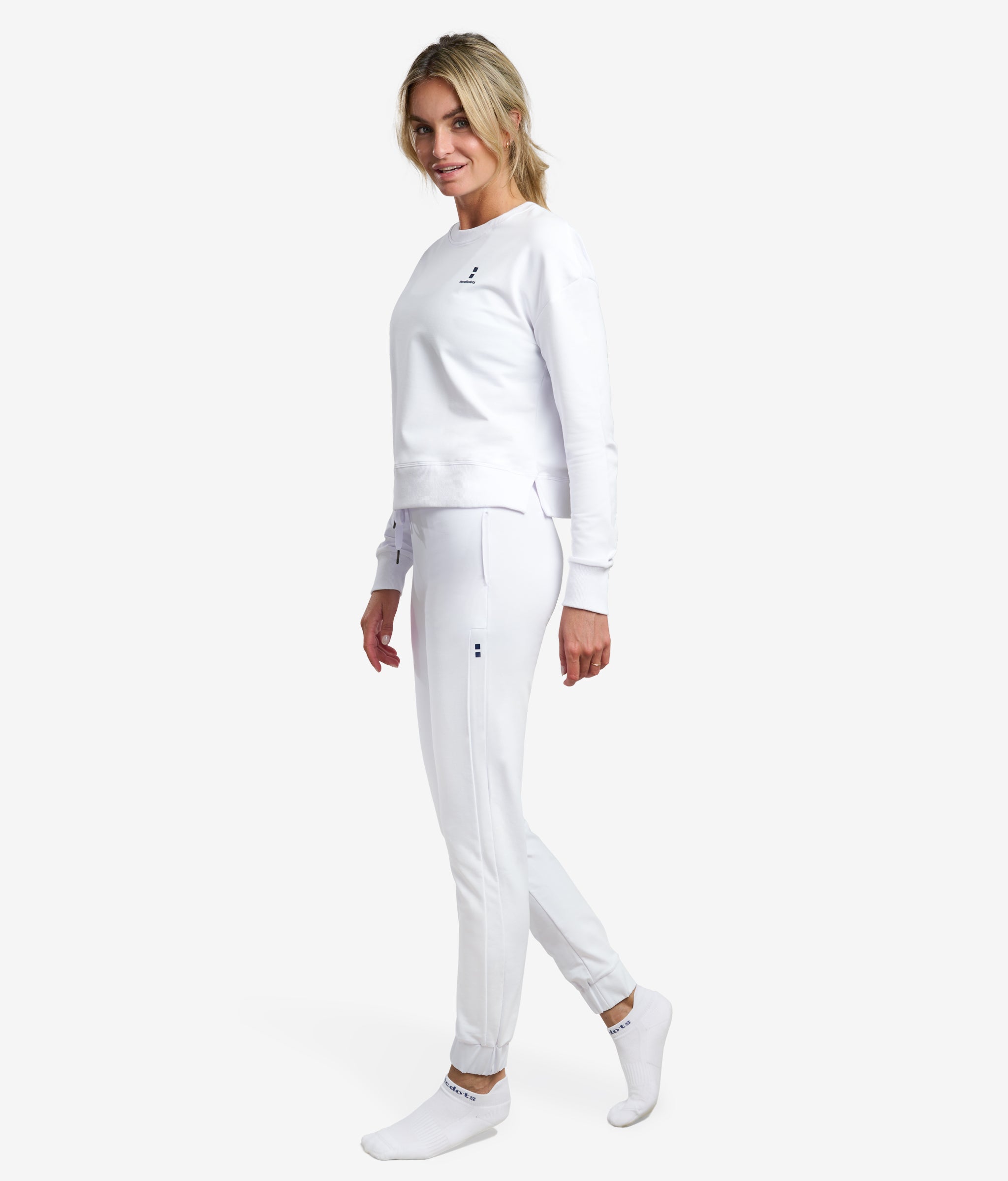 nordicdots white joggers and sweatshirt in white color