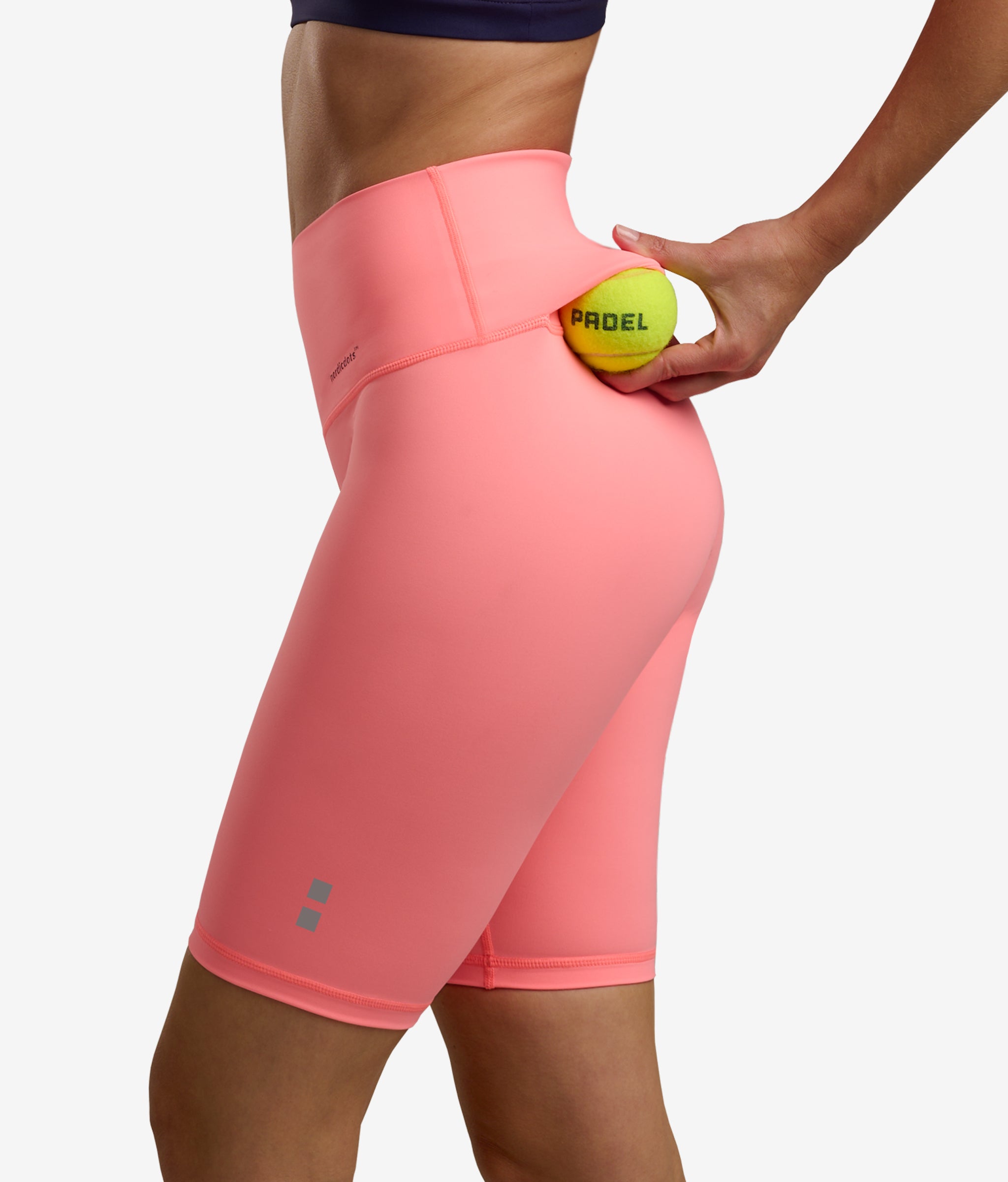 https://nordicdots.com/cdn/shop/files/smart-bikers-melon-nordicdots-W-SBK-MLN-women-tennis-padel-golf-pickleball-nordicdots.com-1.jpg?v=1706403782&width=2048