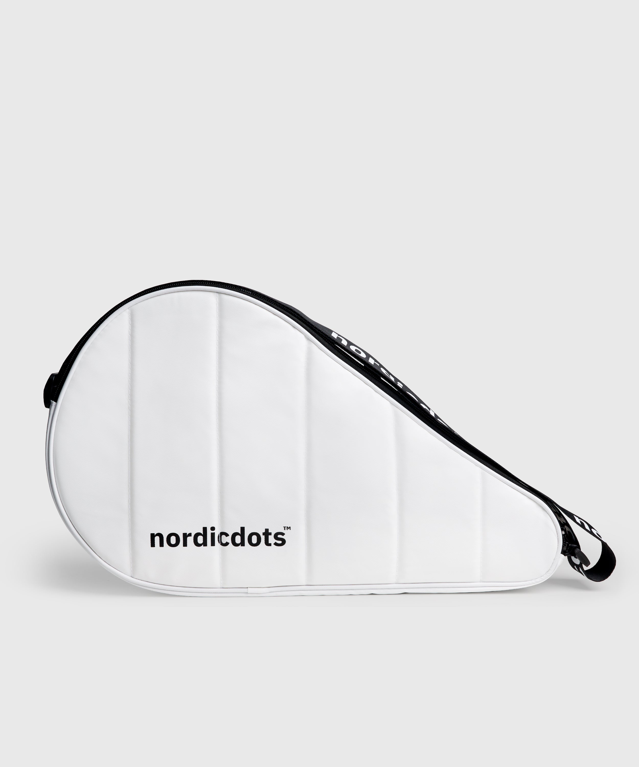 STIGA Racket Sports - Carry Padel Bag is NOW AVAILABLE at stigapadel.com -  link in bio! ✨ ​. ​#newpadelbag #newin #padelproduct #padelbag  #carrypadelbag #olivegreen #padelrack #stigapadel #hildebrandsweden #design  | Facebook